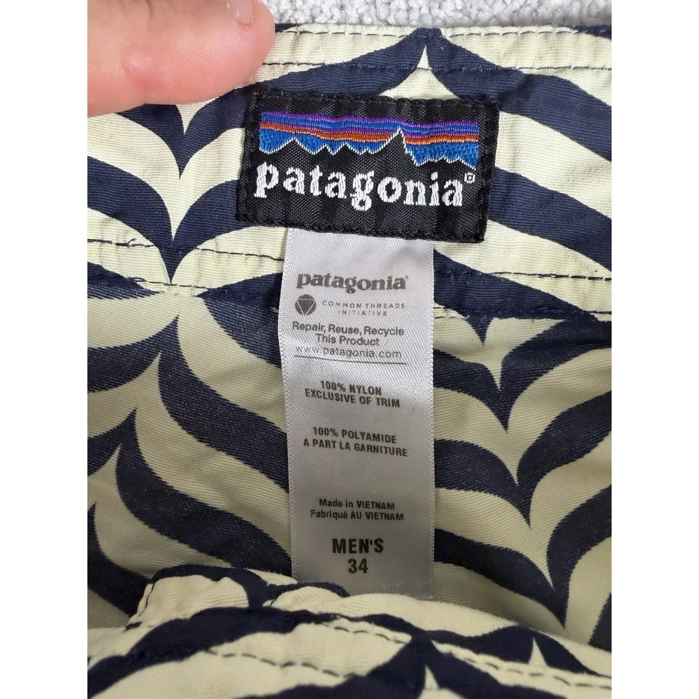 Patagonia Wavefarer Board-shorts Men's‎ Size 34 Navy Wave Swim Trunks Non-lined